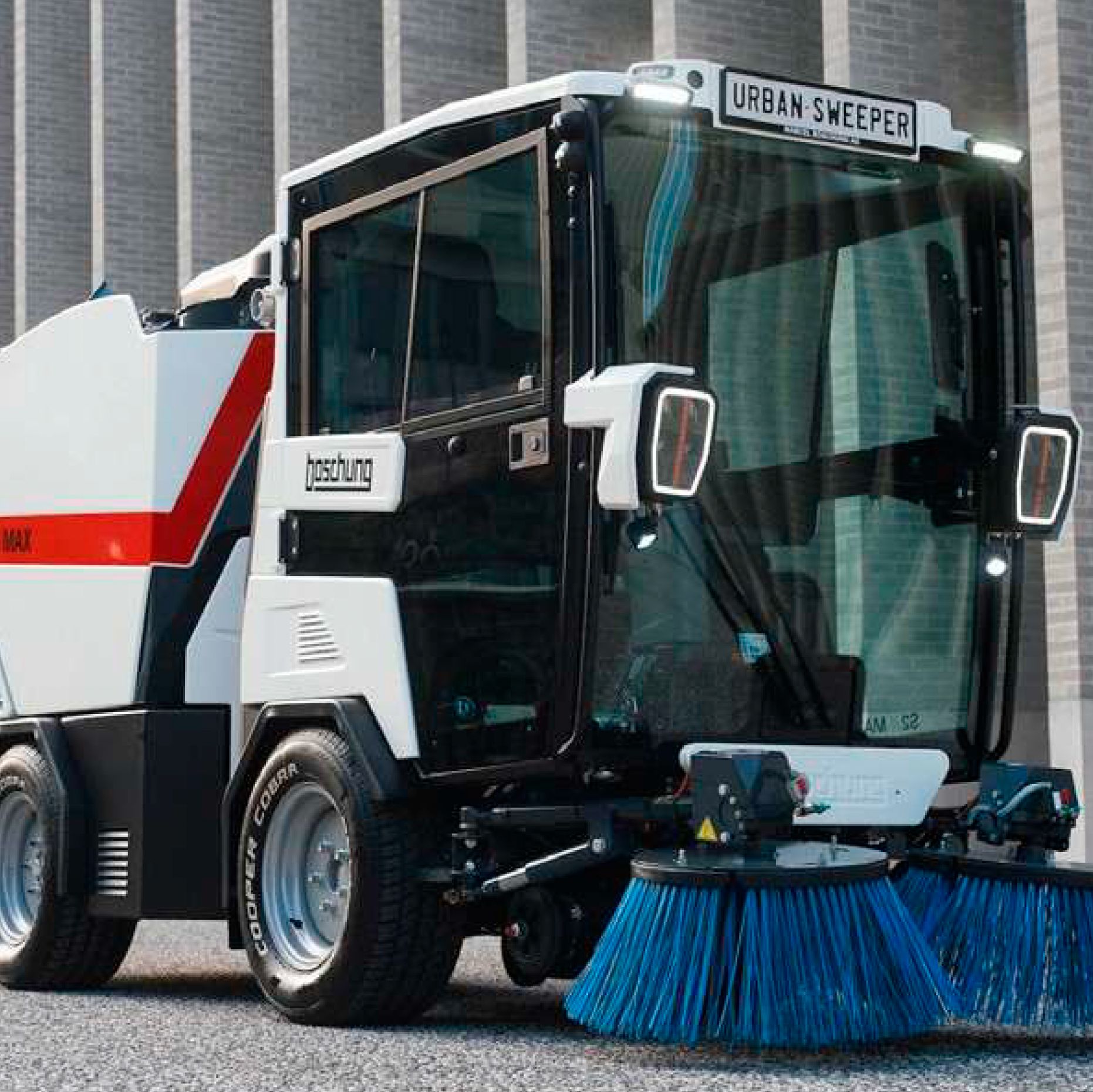 Kjøp din Boschung Urban Sweeper S2.0 MAX hos Nomaco